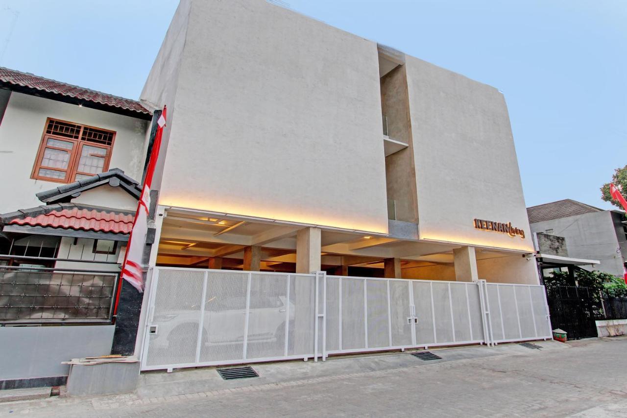 Super Oyo Capital O 92987 Keenan Living Perumnas Maguwo Extérieur photo